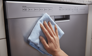 Complete Guide To Deep Cleaning Your Dishwasher