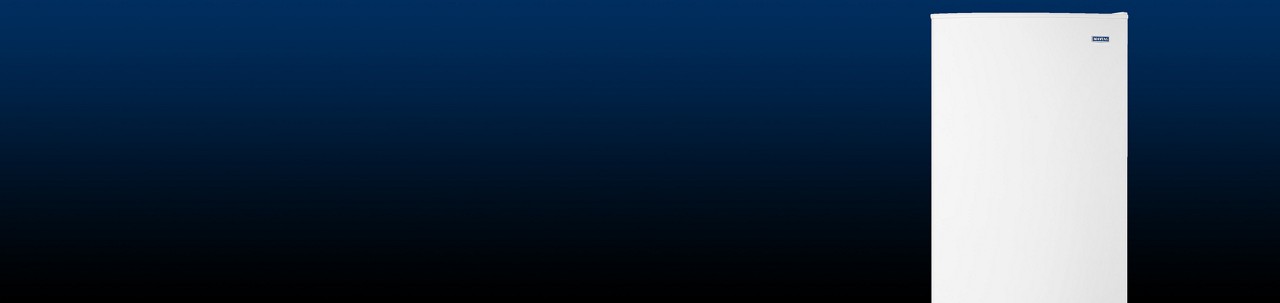 A white stand-alone freezer on a blue gradient background.